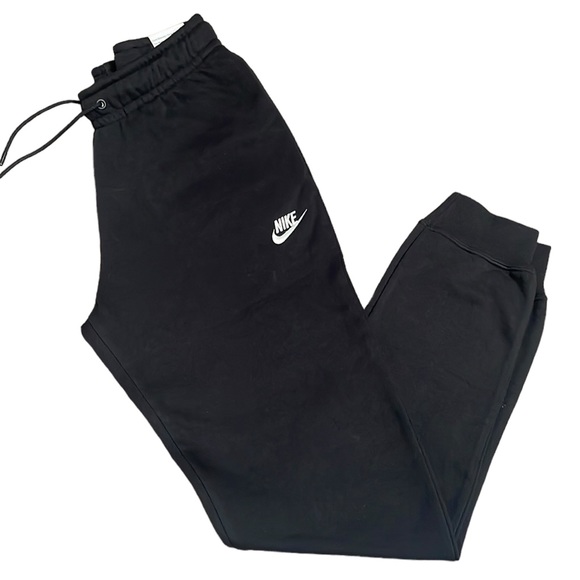 Nike - Women’s Sweatpants - Picture 5 of 5